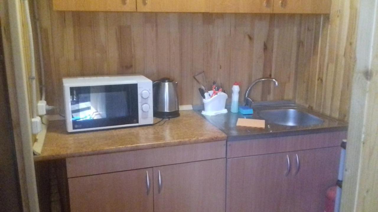 Уютный Домик 133 Причал. Hotel Odessa Ngoại thất bức ảnh