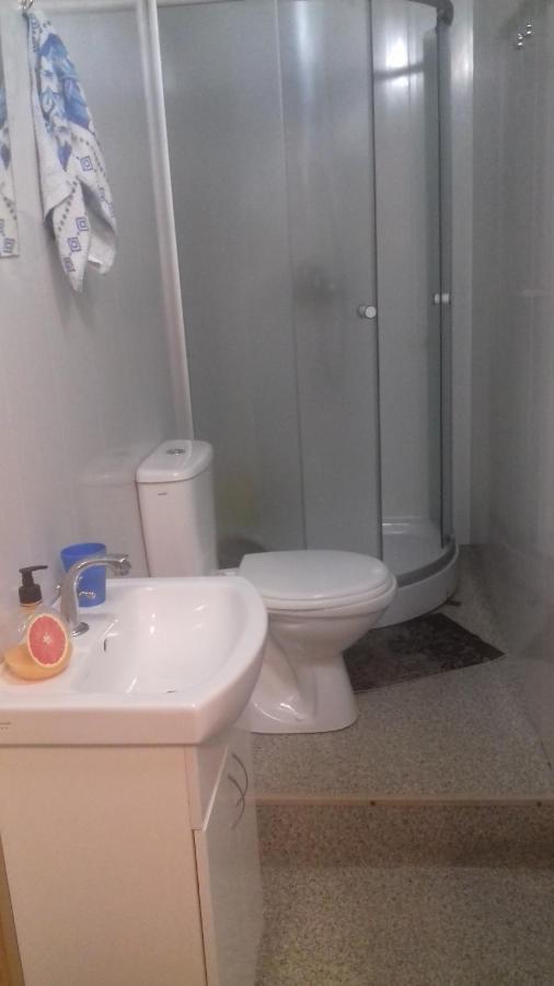 Уютный Домик 133 Причал. Hotel Odessa Ngoại thất bức ảnh